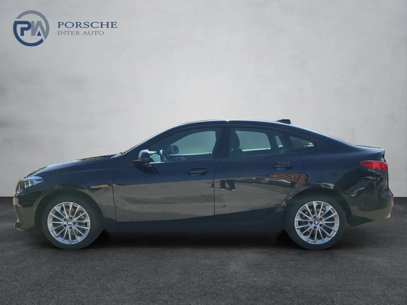 BMW 218d Gran Coupe Advantage | Bild 13 von 17