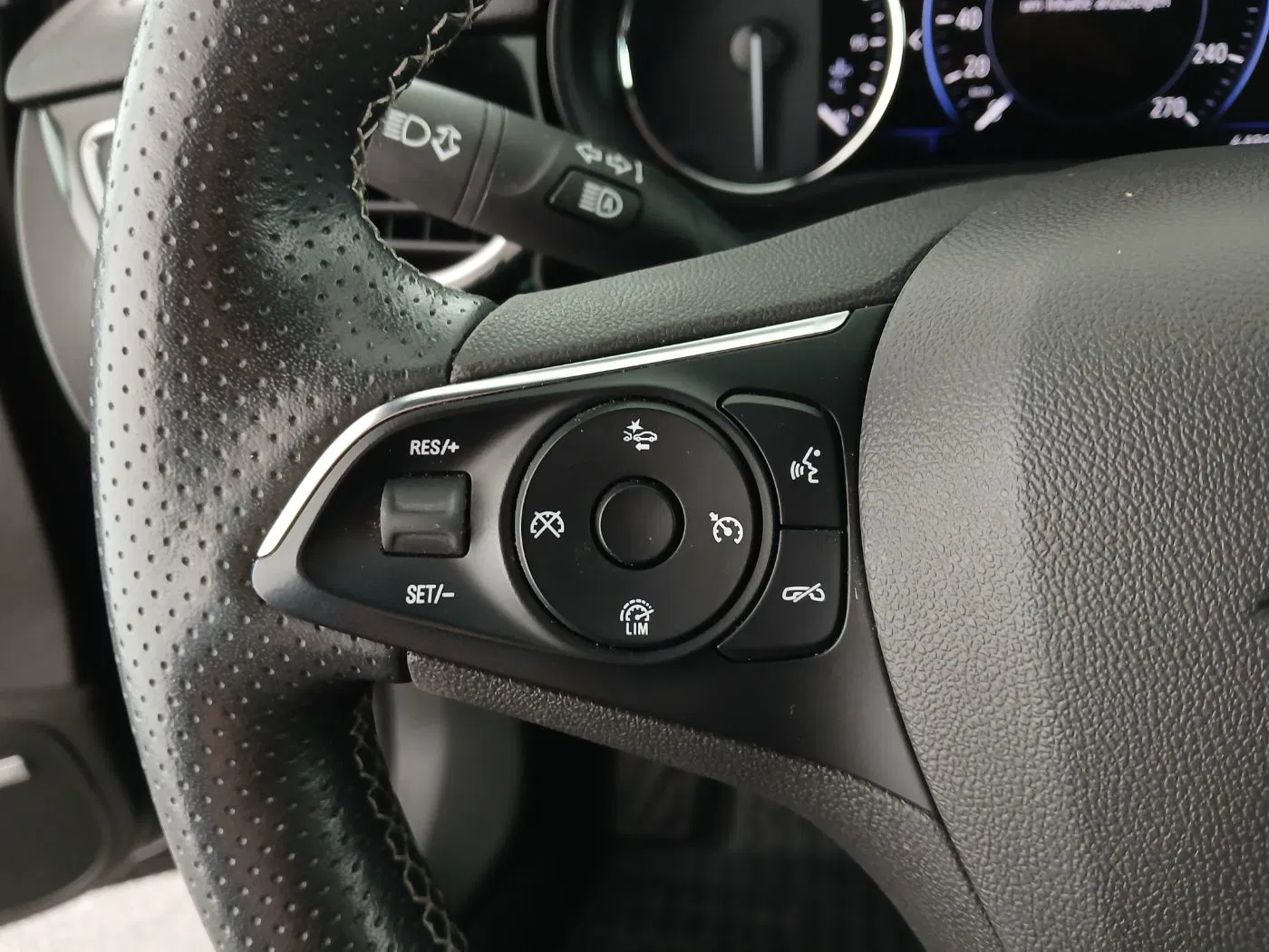 Opel Astra K ST 1.4 Aut. Ultimate | Bild 17 von 26