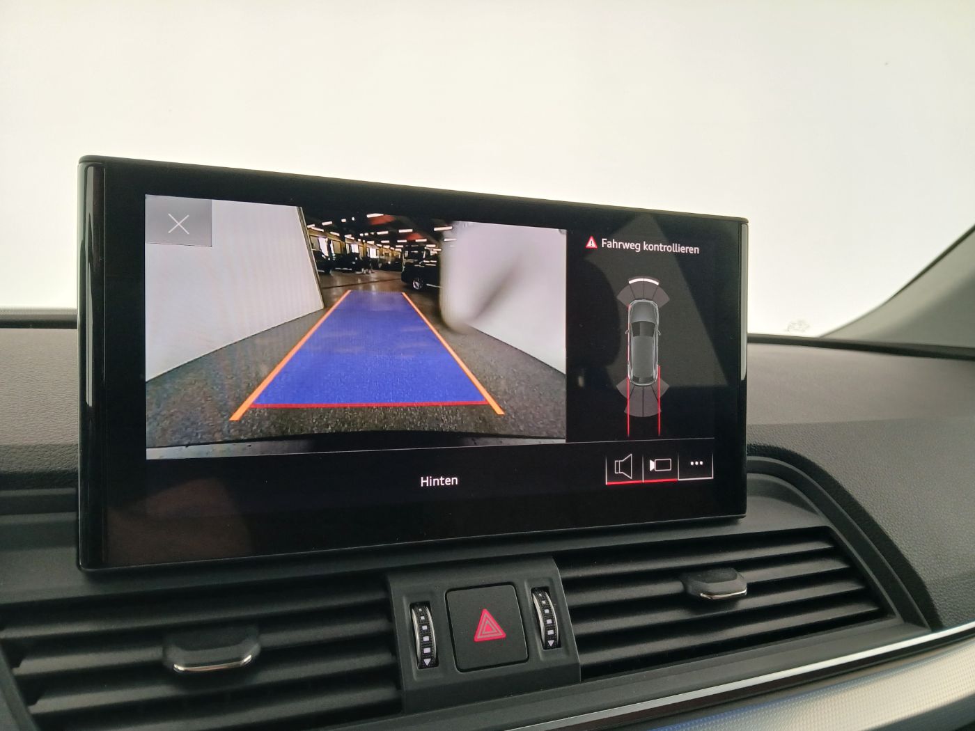 Audi Q5 40 TDI quattro intense Aut. | Bild 22 von 28