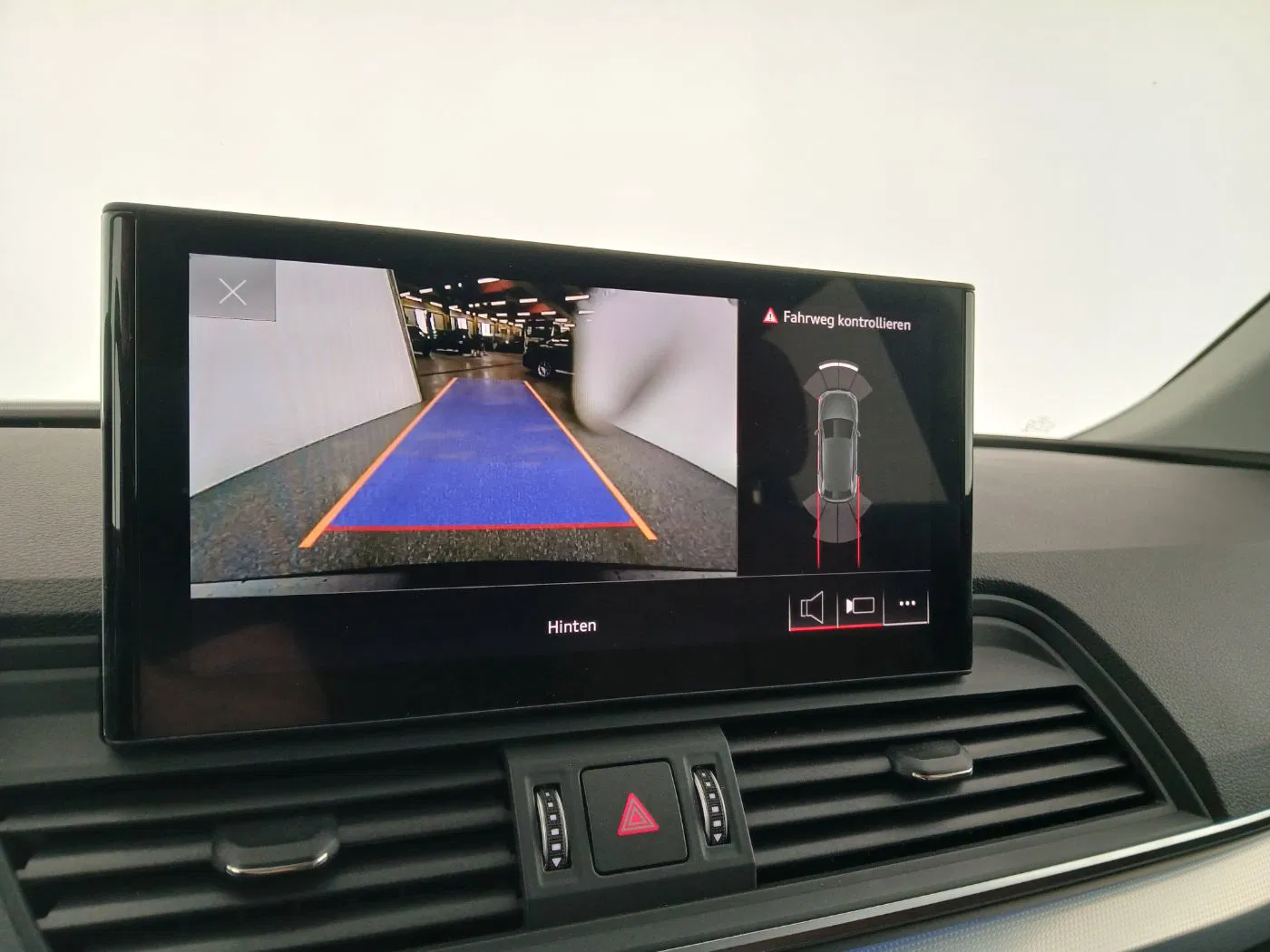 Audi Q5 40 TDI quattro intense Aut. | Bild 22 von 28