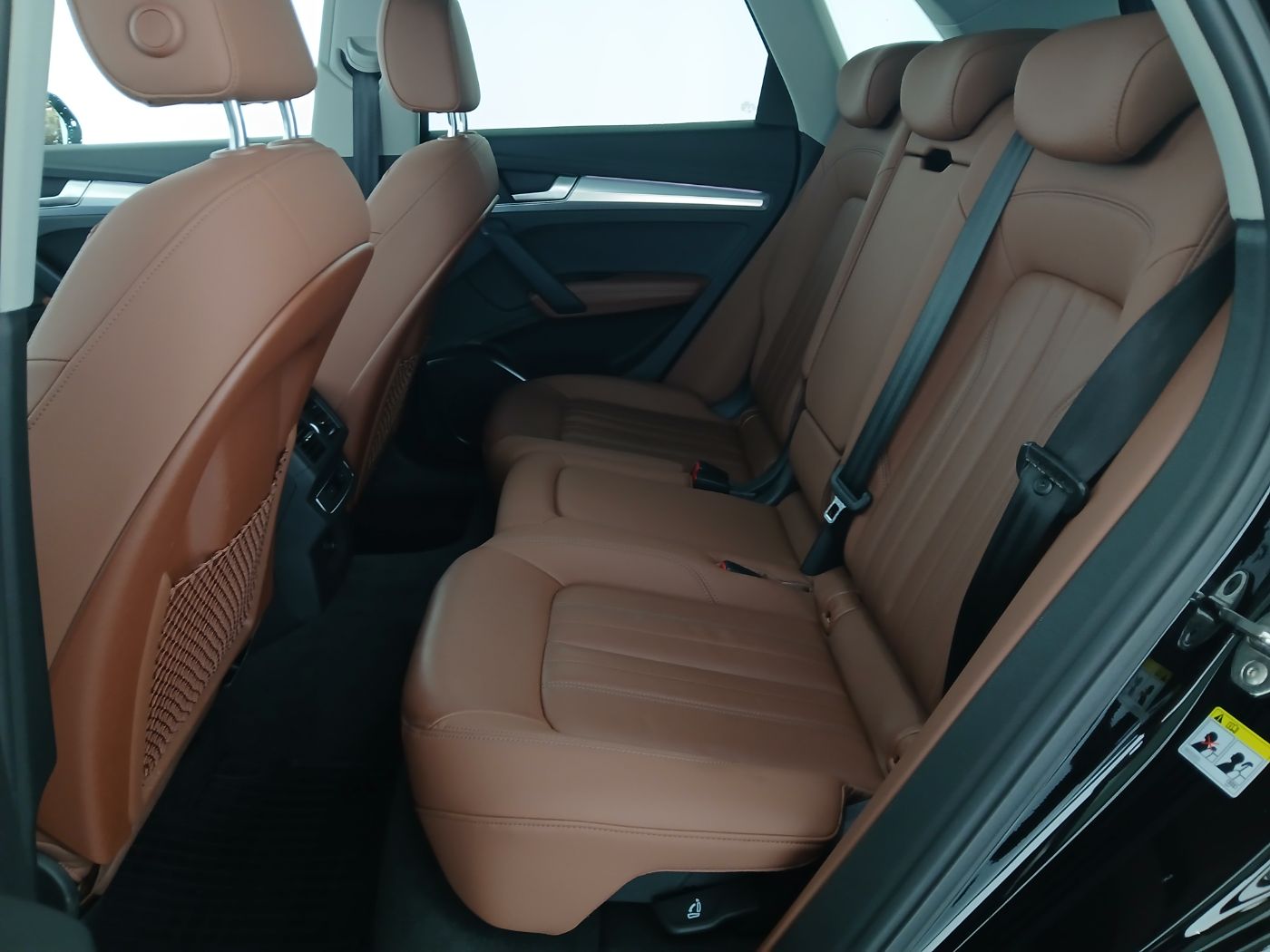 Audi Q5 40 TDI quattro intense Aut. | Bild 25 von 28