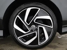 VW ID.7 Pro 210KW | Thumbnail 7 von 24