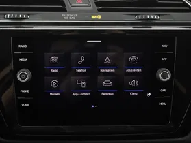 VW Touran 2.0 TDI Highline DSG | Thumbnail 18 von 27
