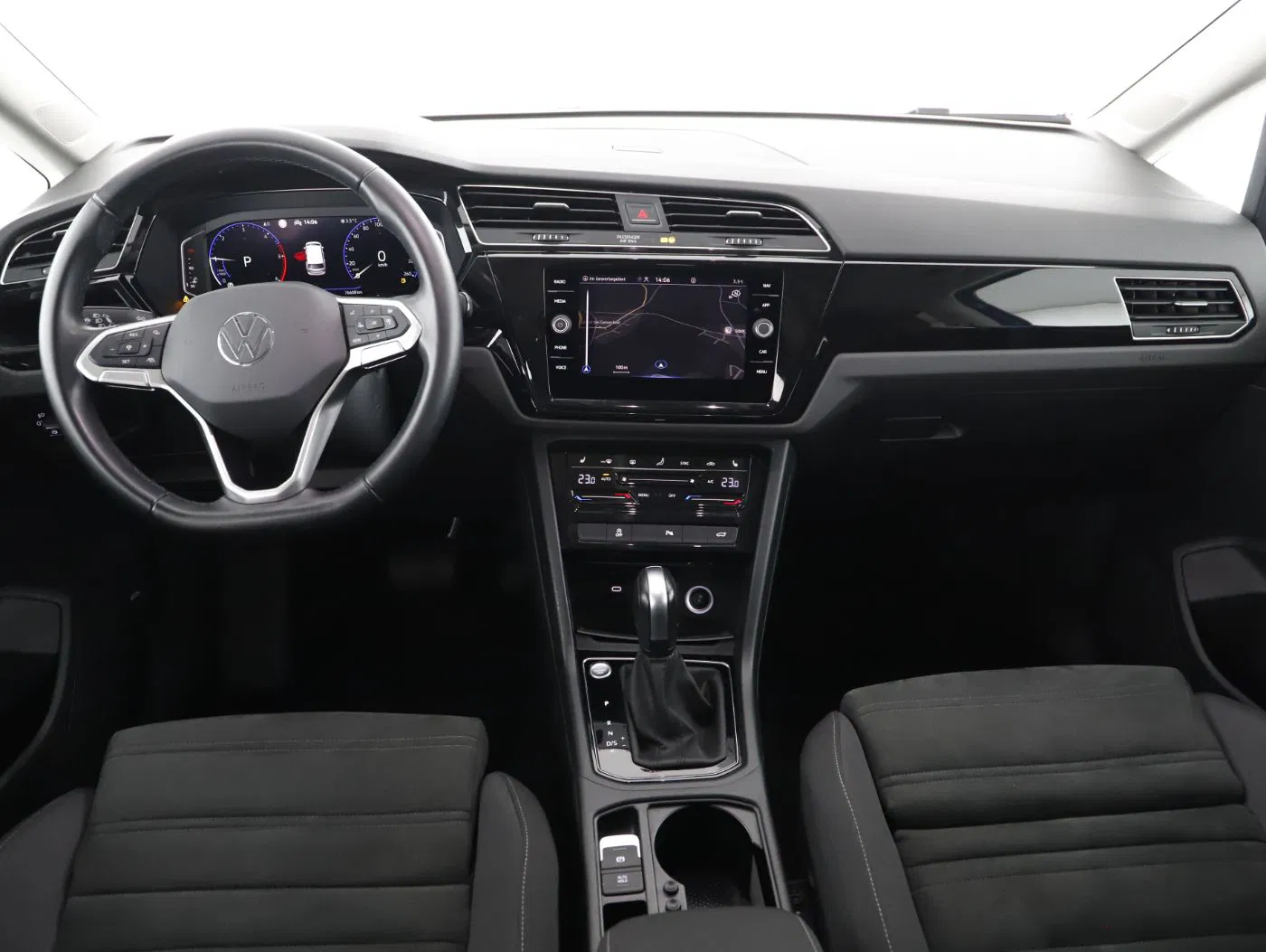 VW Touran 2.0 TDI Highline DSG | Bild 14 von 27