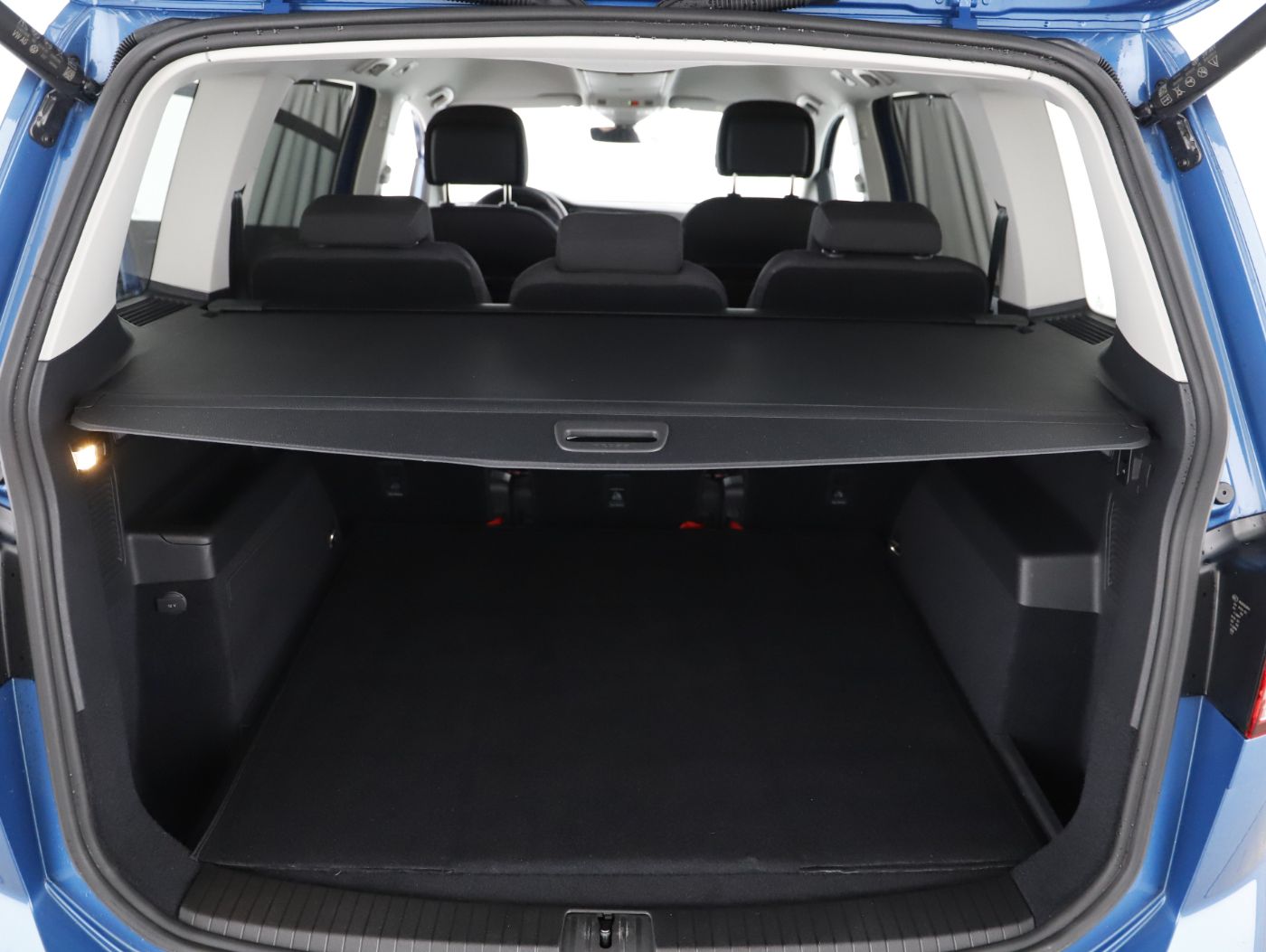 VW Touran 2.0 TDI Highline DSG | Bild 21 von 25