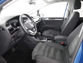 VW Touran 2.0 TDI Highline DSG | Thumbnail 10 von 25