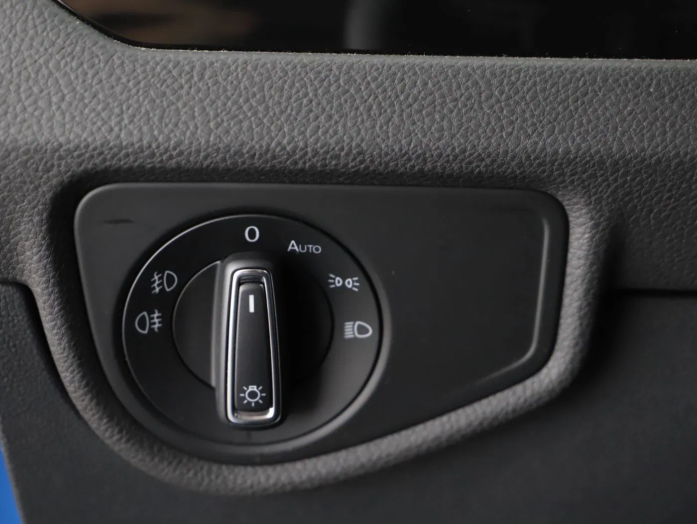 VW Touran 2.0 TDI Highline DSG | Bild 9 von 25