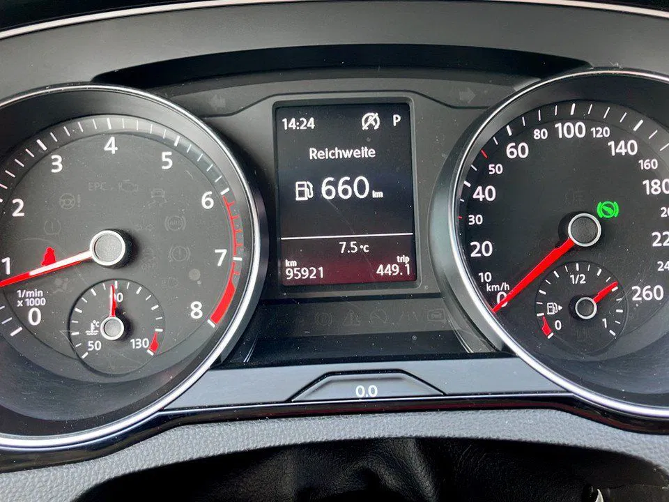 VW Passat Variant 1.4 TSI Comfortline | Bild 13 von 20