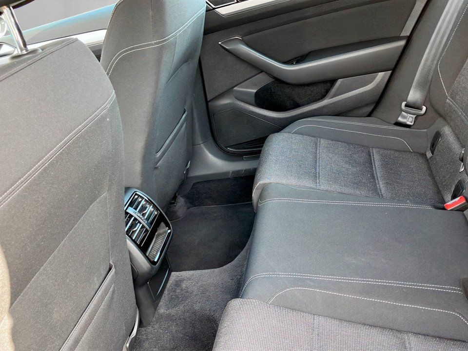 VW Passat Variant 1.4 TSI Comfortline | Bild 19 von 20