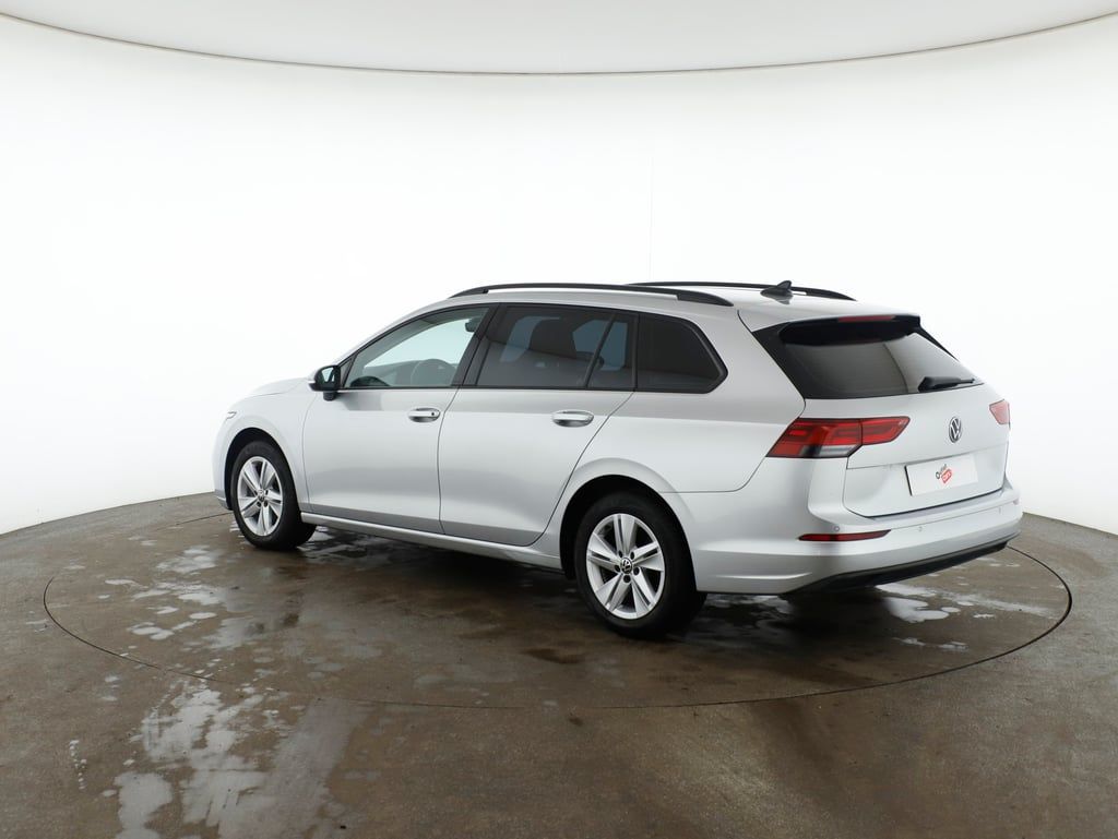 VW Golf VIII Variant 2.0 TDI Life | Bild 3 von 21