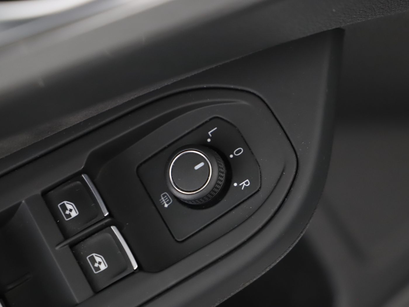 VW Golf VIII Variant 2.0 TDI Life | Bild 8 von 23