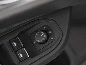 VW Golf VIII Variant 2.0 TDI Life | Thumbnail 8 von 23