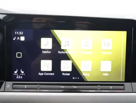 VW Golf VIII Variant 2.0 TDI Life | Thumbnail 16 von 23