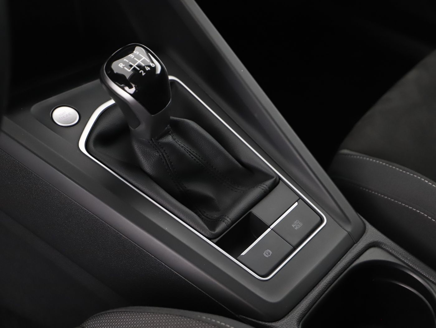 VW Golf VIII Variant 2.0 TDI Life | Bild 20 von 23