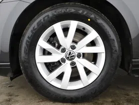 VW Passat Variant 2.0 TDI DSG | Thumbnail 7 von 26