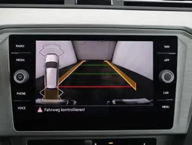 VW Passat Variant 2.0 TDI DSG | Thumbnail 19 von 26