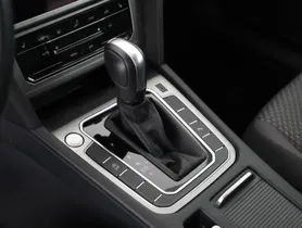 VW Passat Variant 2.0 TDI DSG | Thumbnail 21 von 26