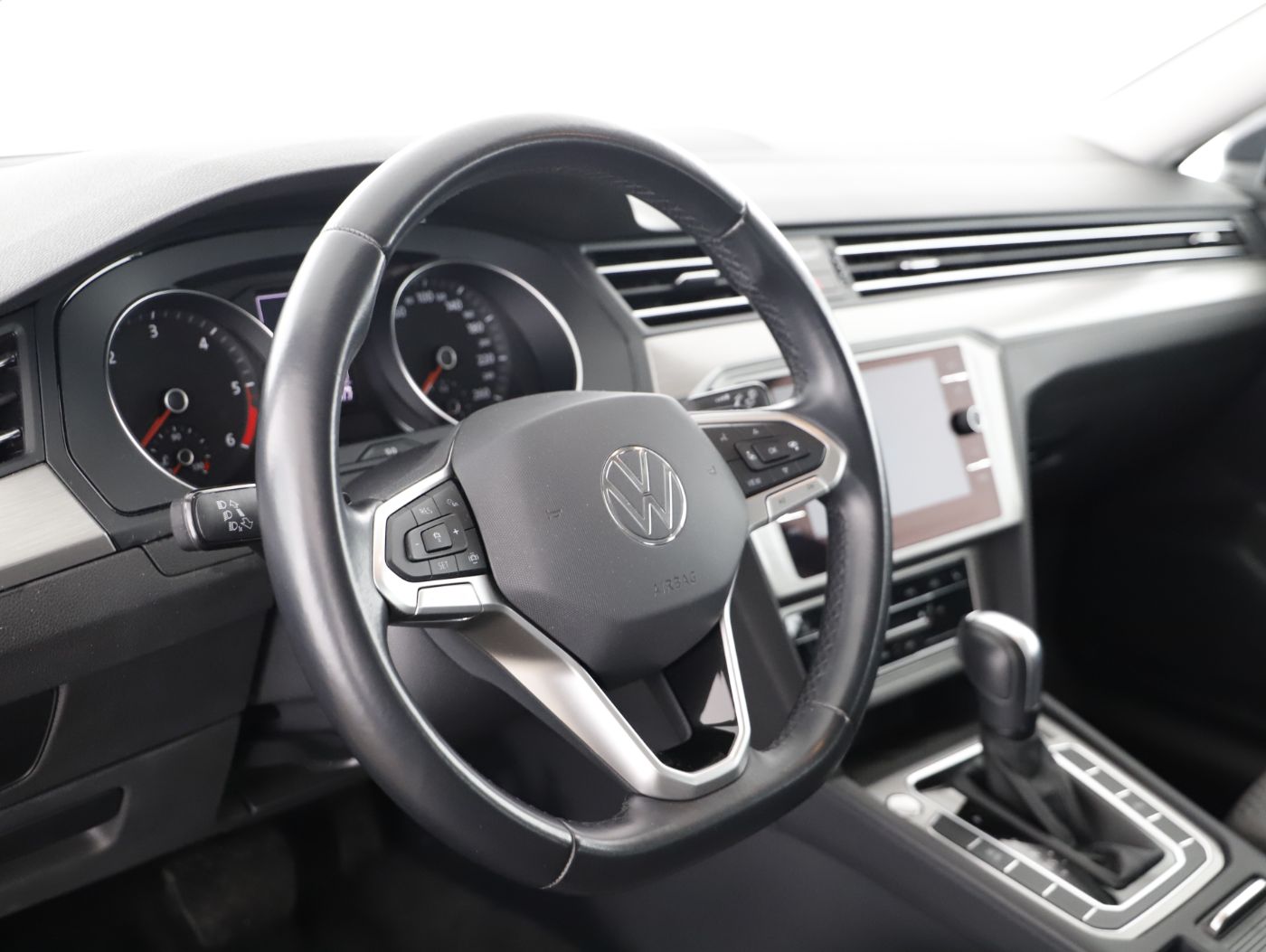 VW Passat Variant 2.0 TDI DSG | Bild 13 von 27