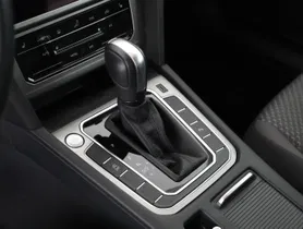 VW Passat Variant 2.0 TDI DSG | Thumbnail 20 von 27
