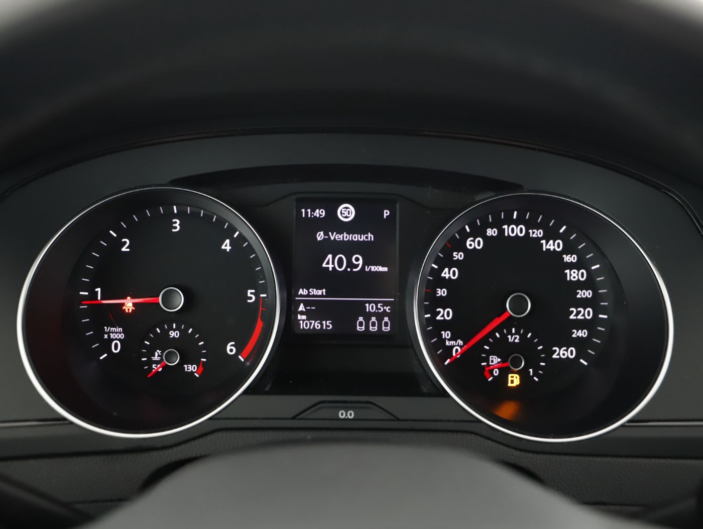 VW Passat Variant 2.0 TDI DSG | Bild 12 von 27