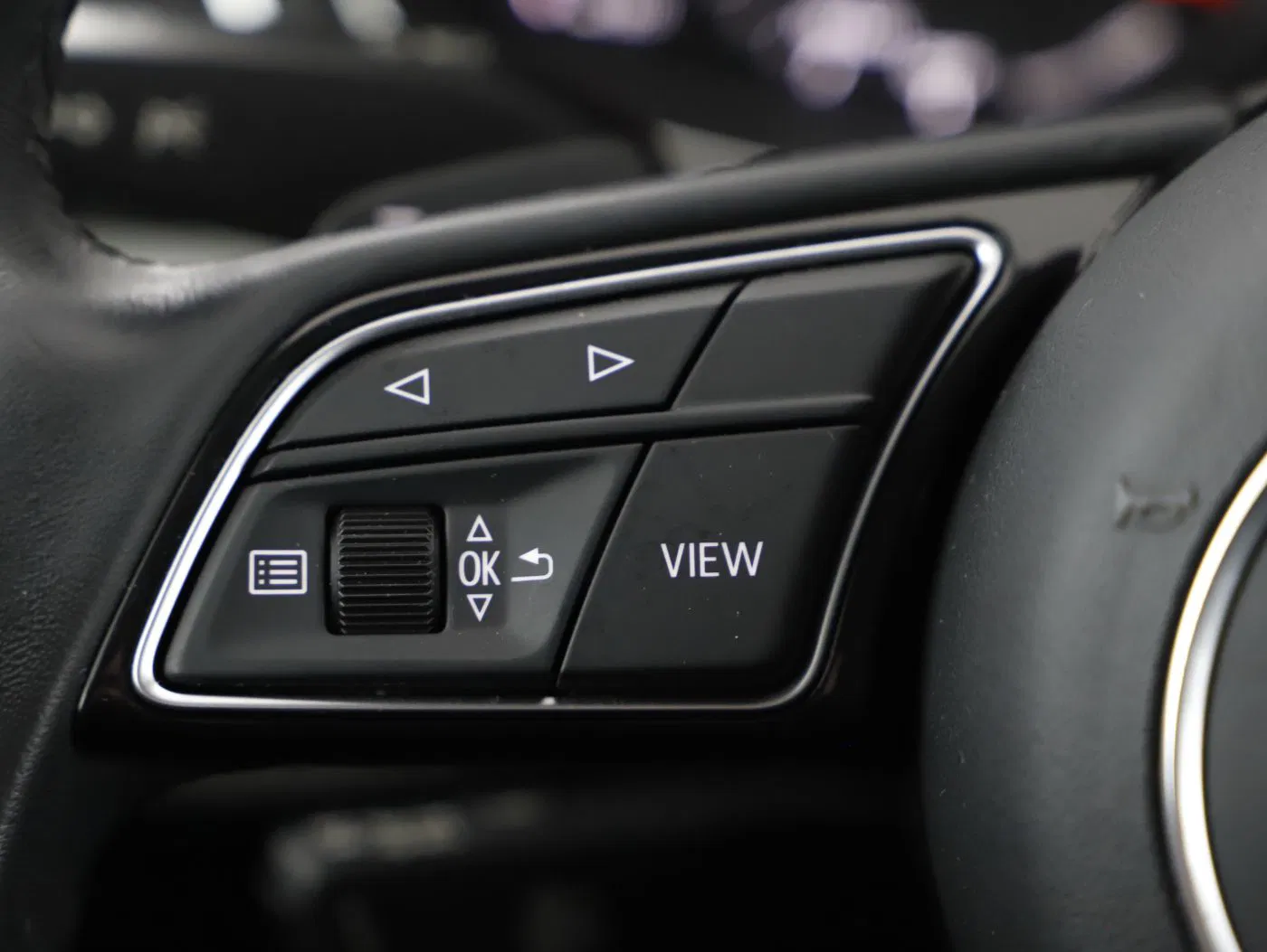 Audi A4 Avant 35 TDI advanced Aut. | Bild 15 von 27