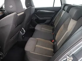 Skoda Octavia Combi TDI 4x4 Scout DSG | Thumbnail 24 von 27
