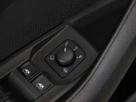 Skoda Octavia Combi TDI 4x4 Scout DSG | Thumbnail 10 von 27