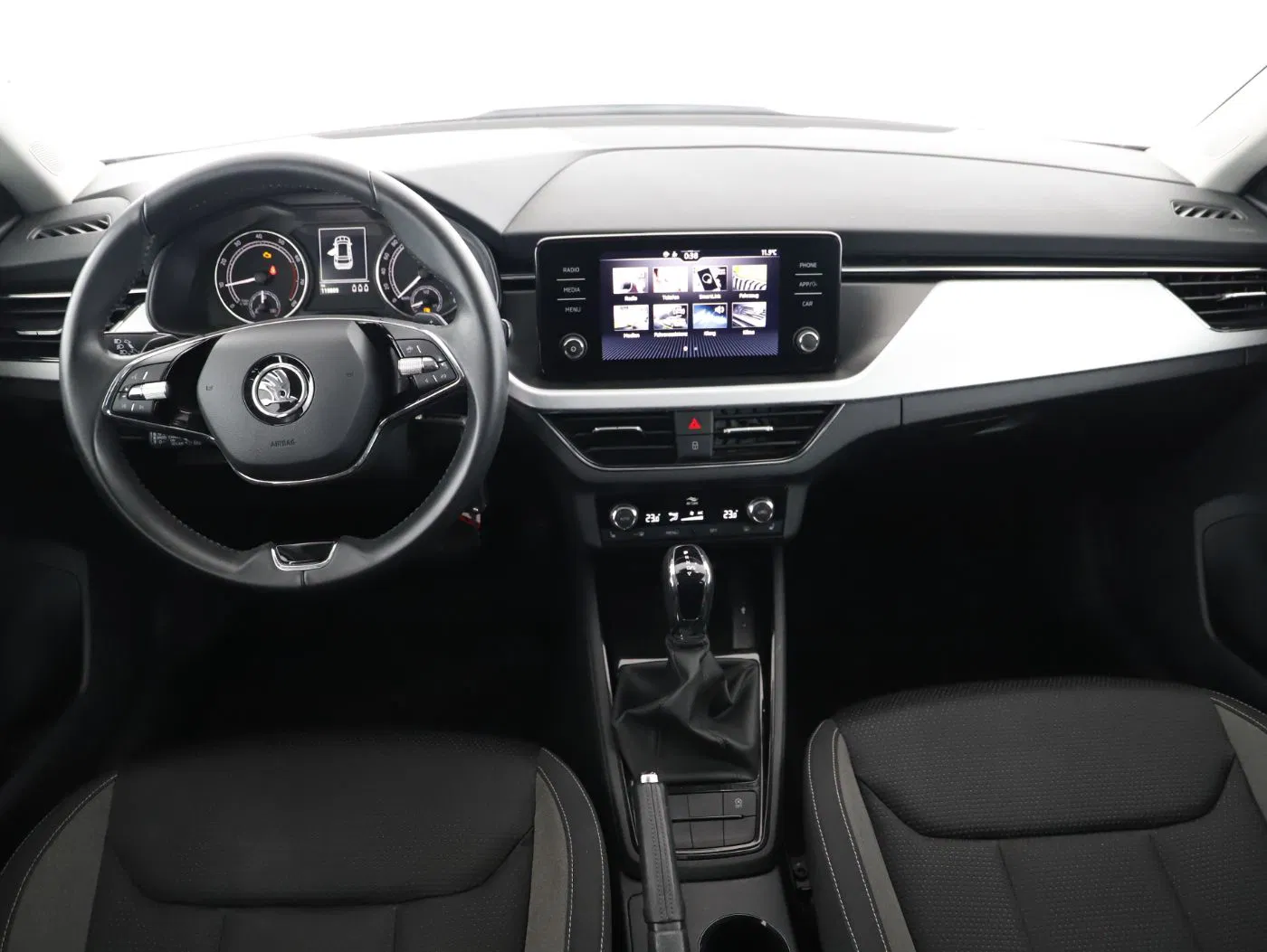 Skoda Kamiq 1.0 TSI Ambition | Bild 11 von 23