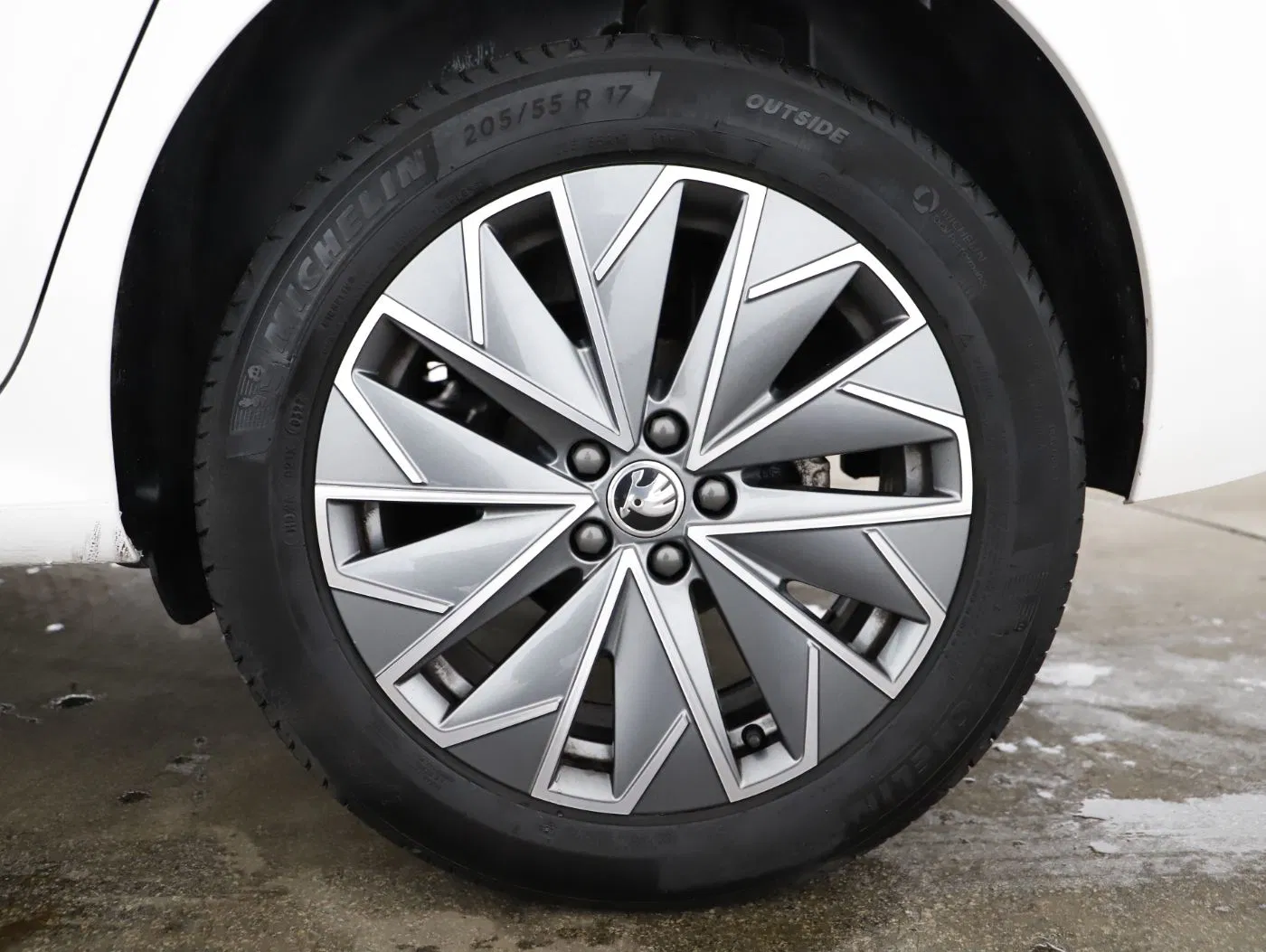Skoda Kamiq 1.0 TSI Ambition | Bild 6 von 23