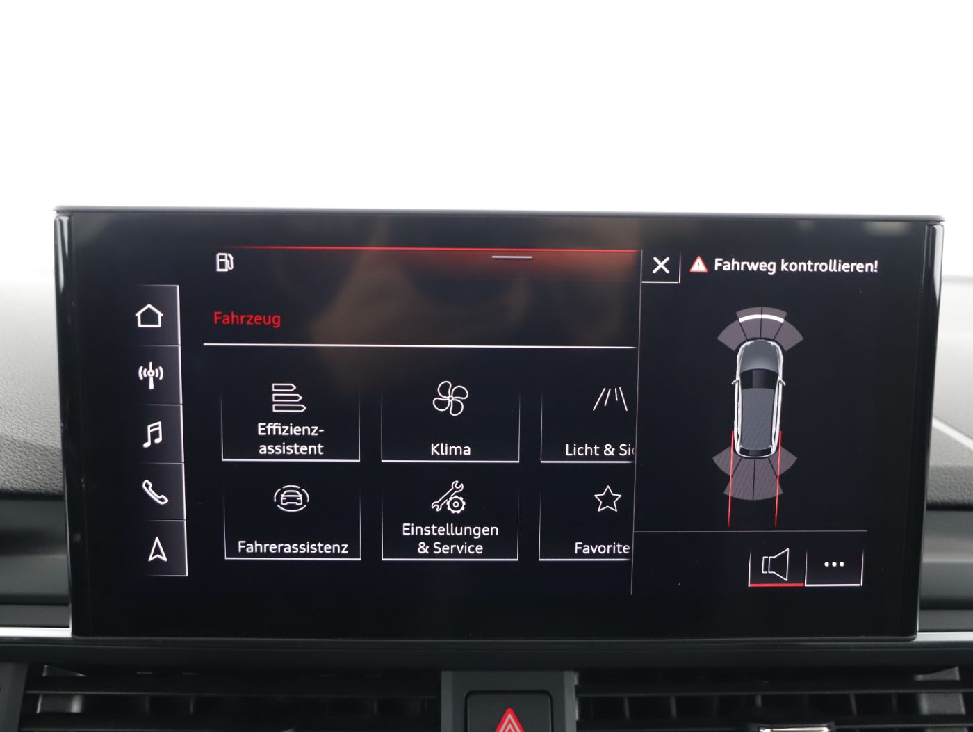 Audi A4 Avant 35 2.0 TDI | Bild 19 von 24