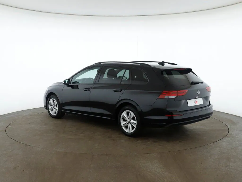 VW Golf VIII Variant 2.0 TDI Life | Bild 3 von 22