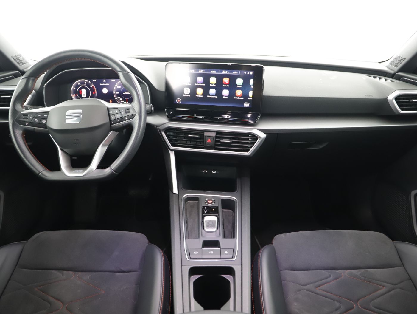 Seat Leon ST 2.0 TDI FR DSG | Bild 11 von 25