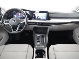 VW Golf VIII Var. 2.0 TDI DSG | Thumbnail 11 von 25