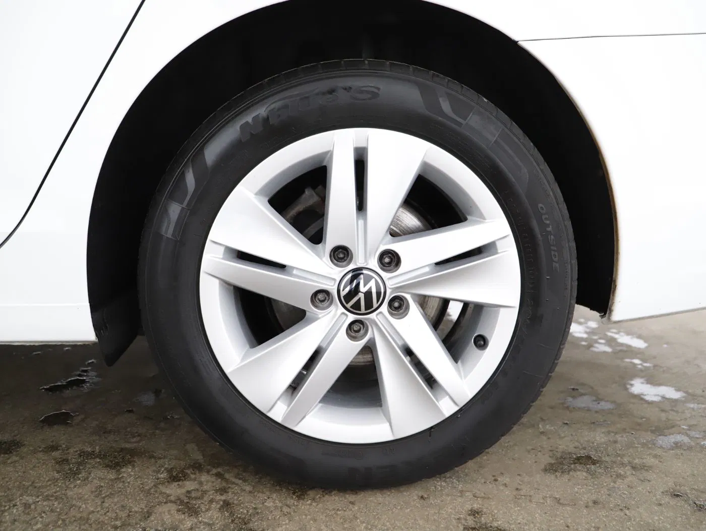 VW Golf VIII Var. 2.0 TDI DSG | Bild 6 von 25