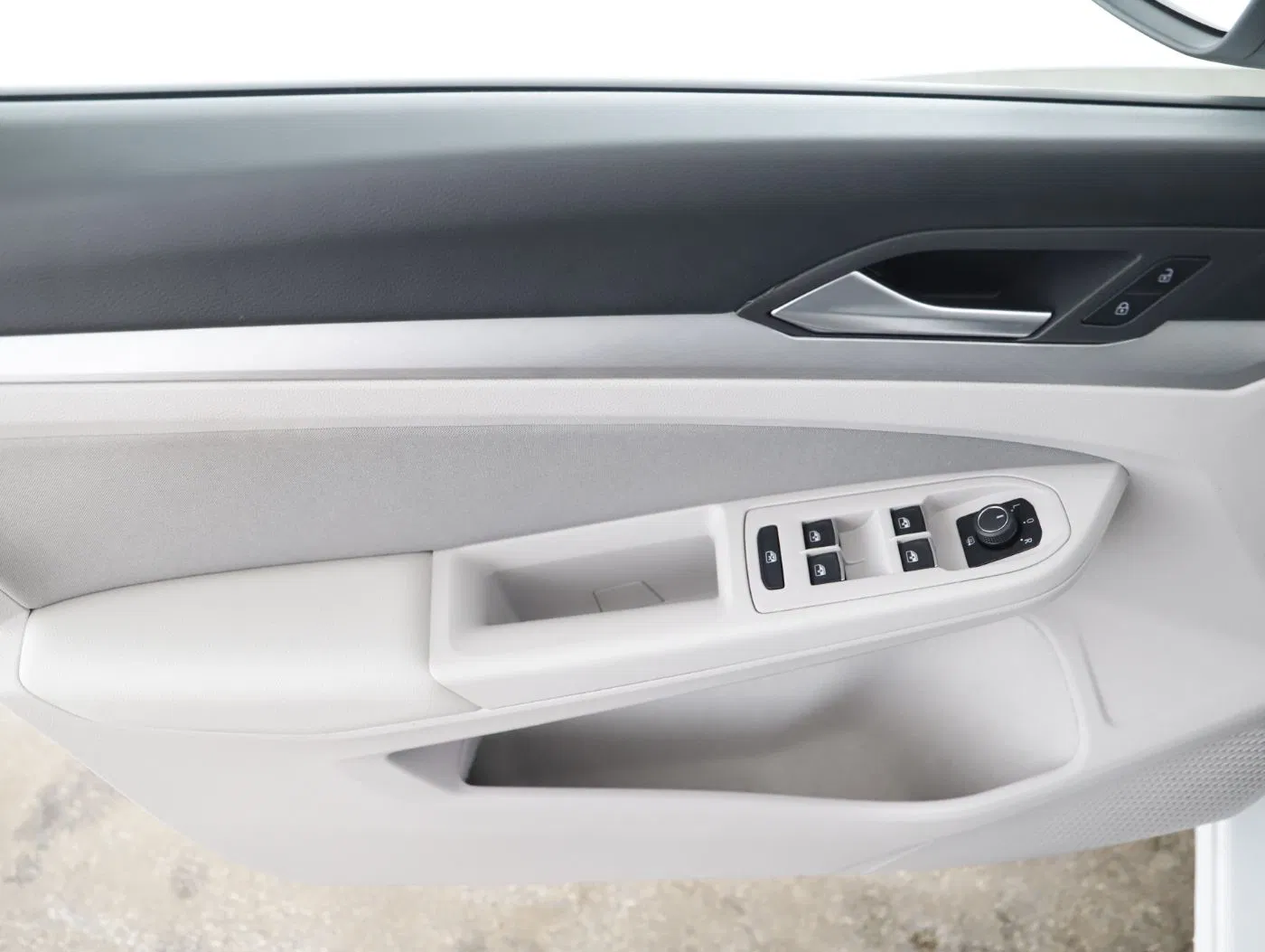 VW Golf VIII Var. 2.0 TDI DSG | Bild 7 von 25