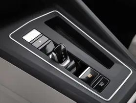 VW Golf VIII Var. 2.0 TDI DSG | Thumbnail 19 von 25