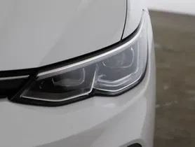 VW Golf VIII Var. 2.0 TDI DSG | Thumbnail 25 von 25