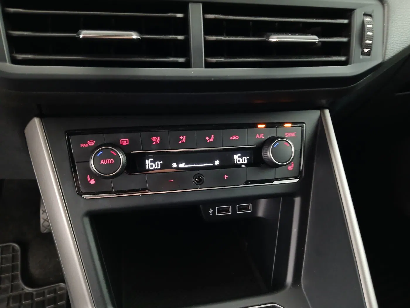 VW Polo VI 1.0 TSI Comfortline | Bild 22 von 24