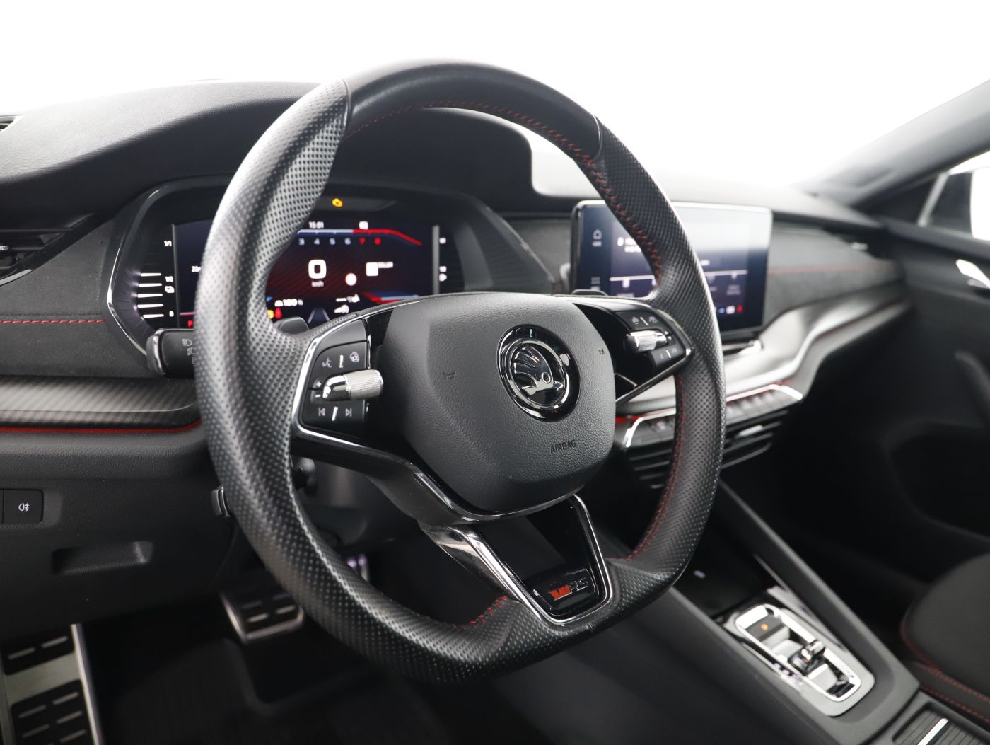 Skoda Octavia Combi RS iV DSG | Bild 8 von 20