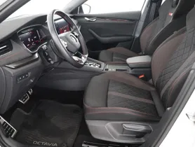 Skoda Octavia Combi RS iV DSG | Thumbnail 11 von 24