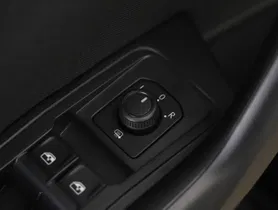 VW T-Roc 2.0 TDI Life | Thumbnail 8 von 23