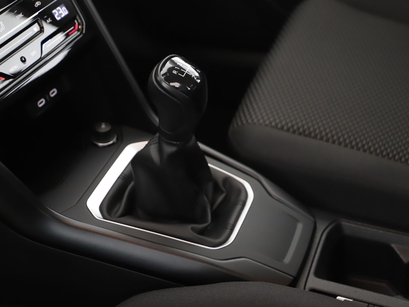 VW T-Roc 2.0 TDI Life | Bild 20 von 23
