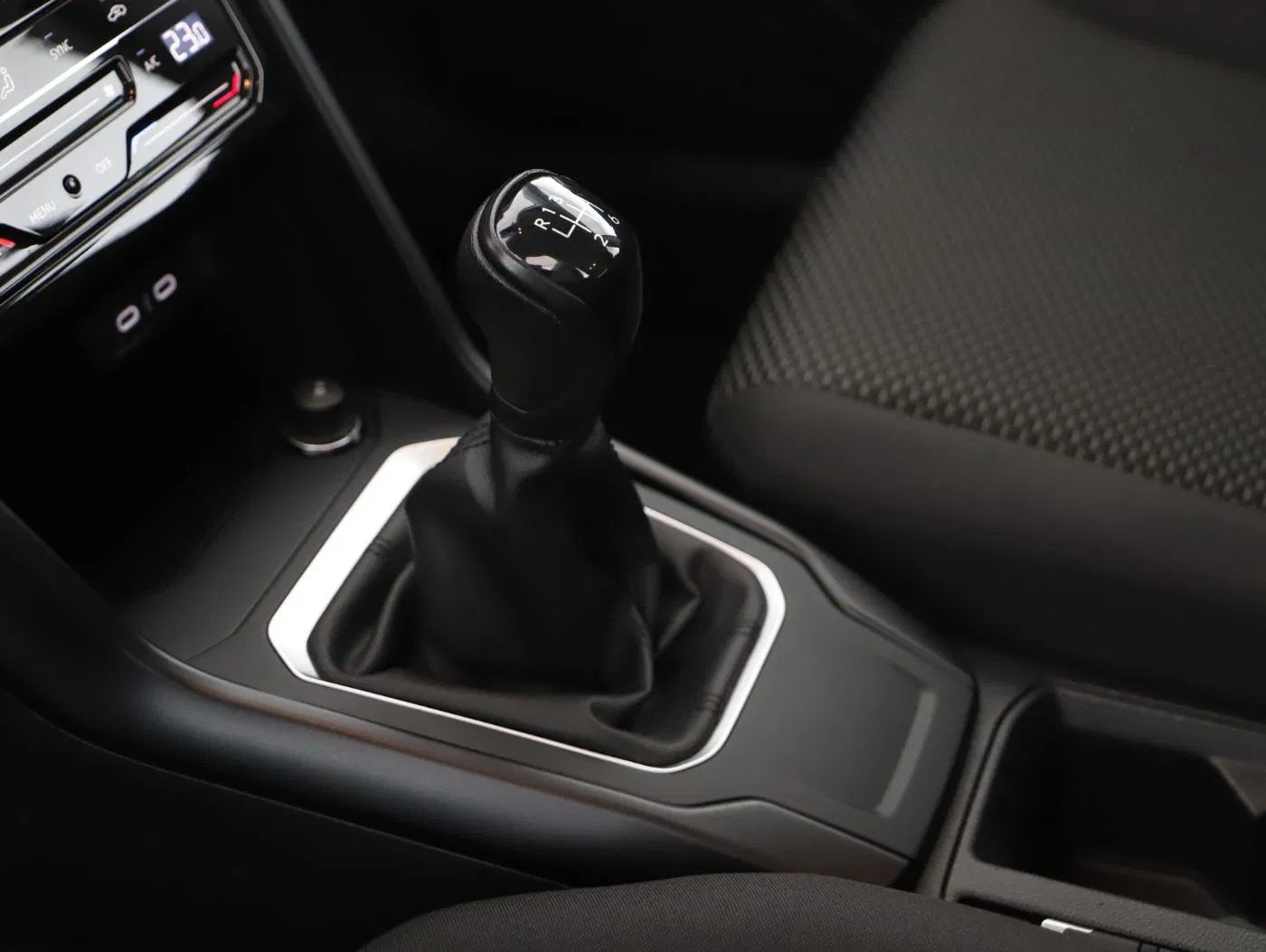 VW T-Roc 2.0 TDI Life | Bild 20 von 23