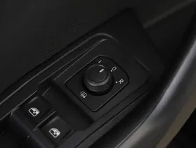 VW T-ROC 2.0 TDI Life | Thumbnail 11 von 27