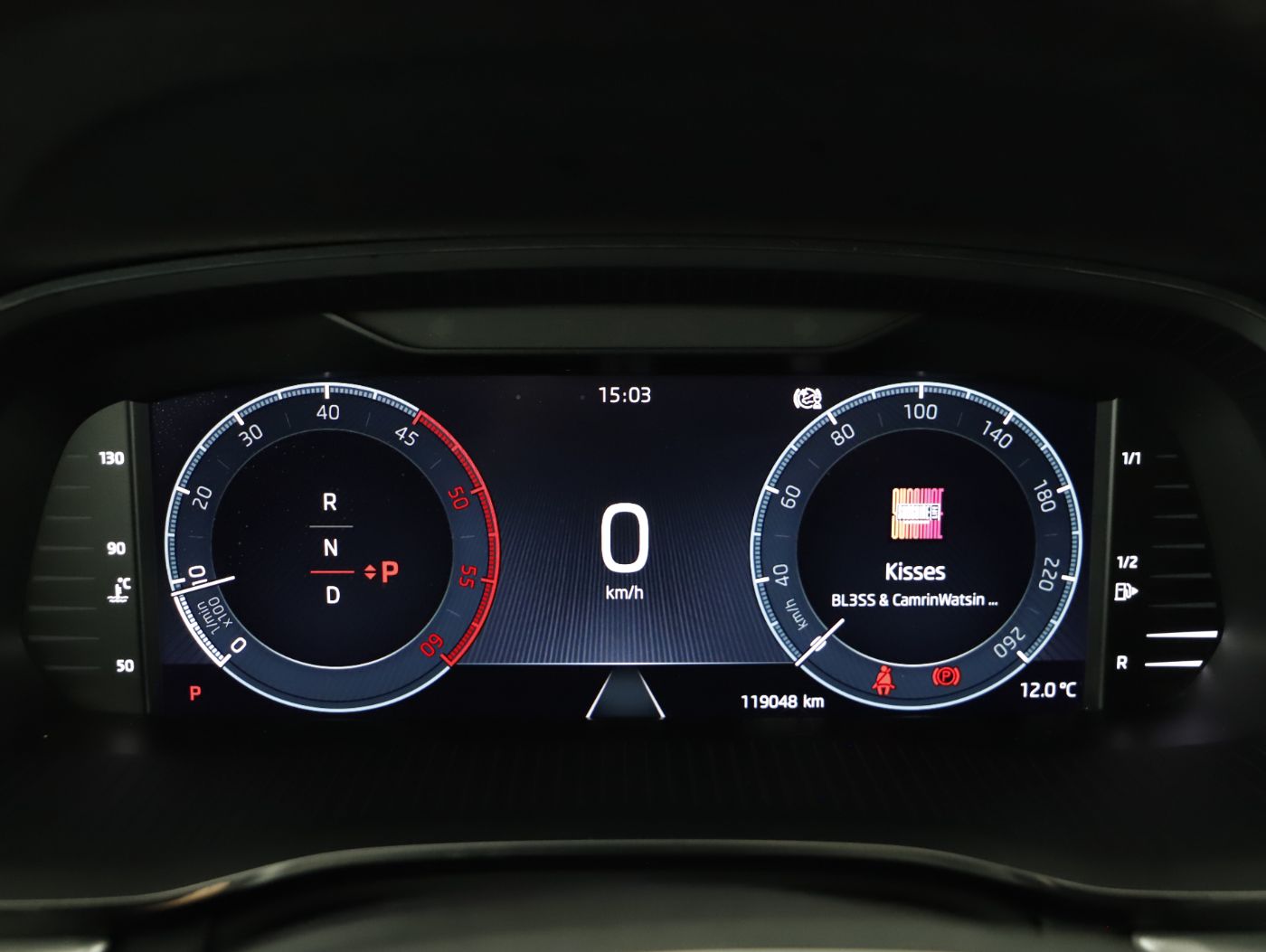 Skoda Octavia Combi 2.0 TDI Ambition | Bild 13 von 24