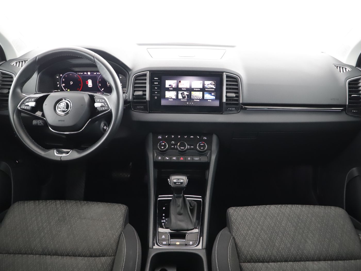 Skoda Karoq 2.0 TDI 4x4 | Bild 11 von 29