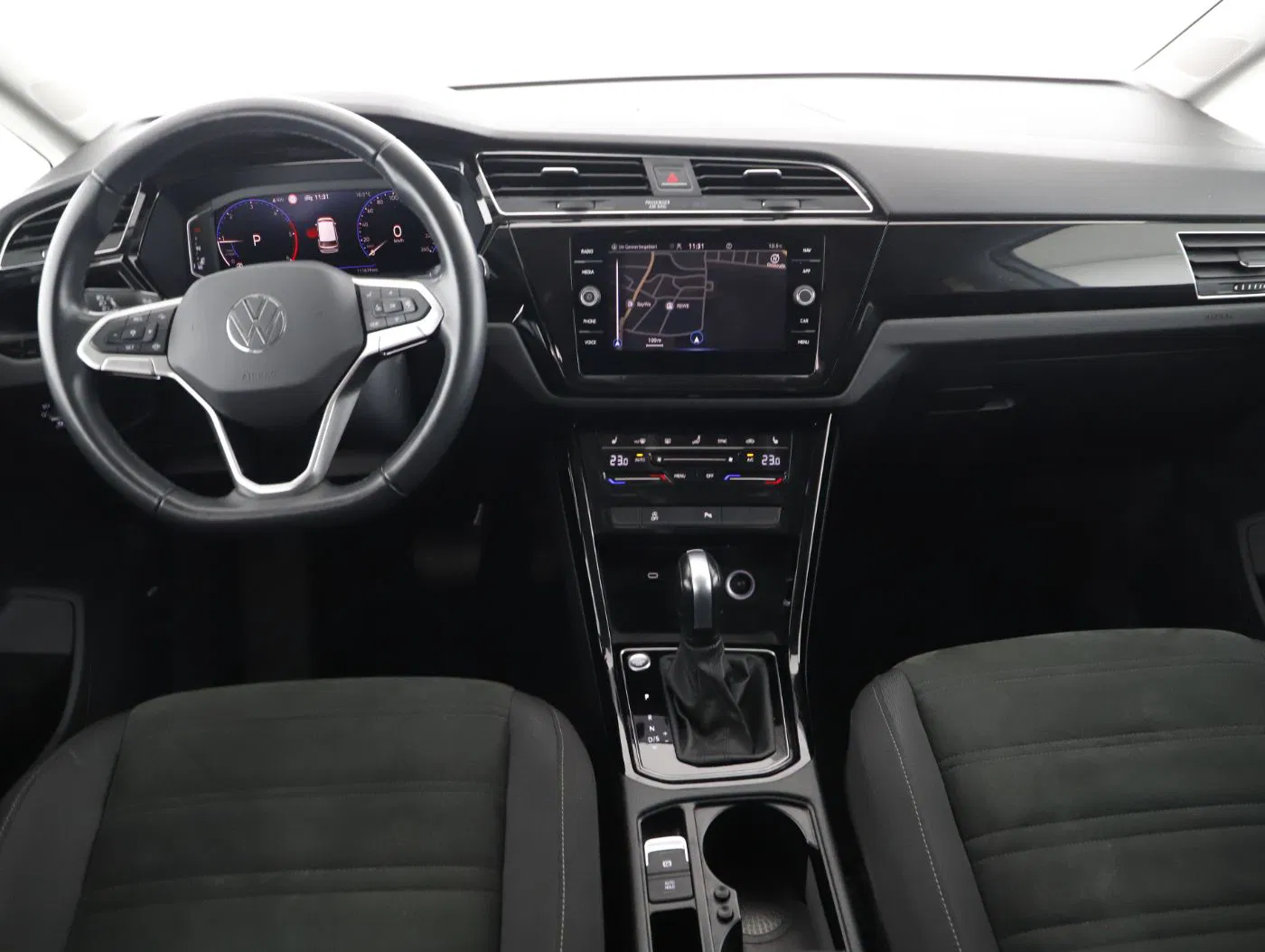 VW Touran 2.0 TDI BMT Highline | Bild 12 von 26