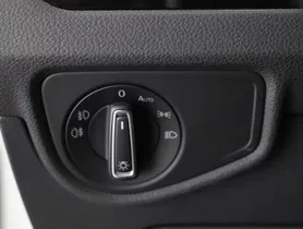 VW Touran 2.0 TDI BMT Highline | Thumbnail 10 von 26