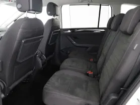 VW Touran 2.0 TDI BMT Highline | Thumbnail 22 von 26