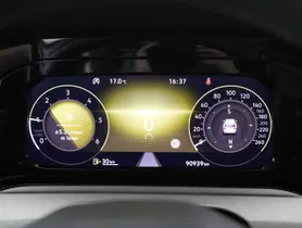 VW Golf VIII 2.0 TDI Life | Thumbnail 13 von 24